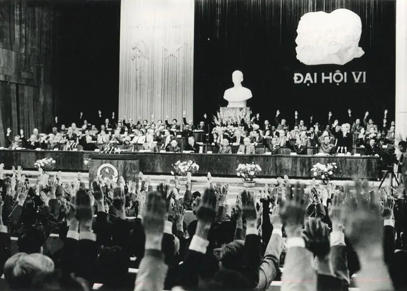 Xây dựng chủ nghĩa xã hội trong cả nước (từ 1975 đến nay)