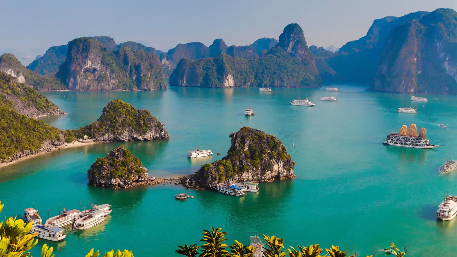 Bài 11: Em yêu Tổ quốc Việt Nam