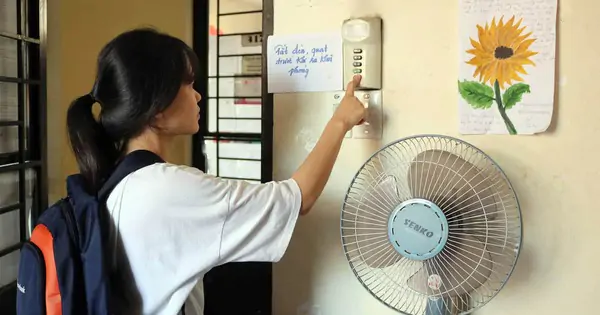 Bài 48. An toàn và tránh lãnh phí khi sử dụng điện