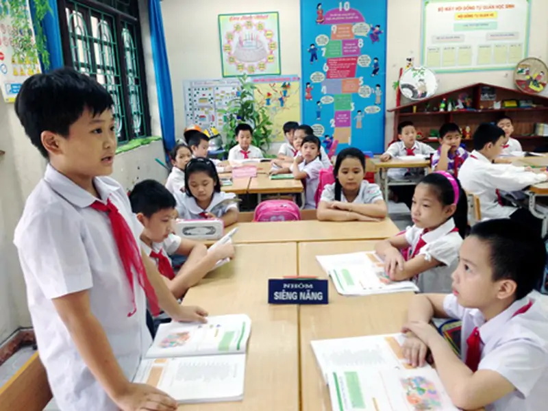 Tập làm văn: Luyện tập làm biên bản cuộc họp