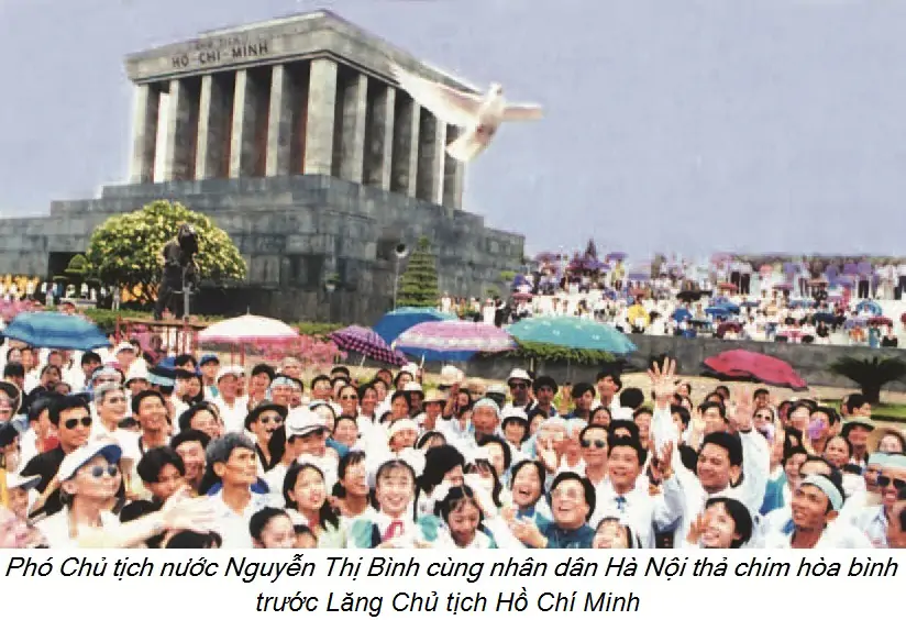 hinh-anh-bai-12-em-yeu-hoa-binh-1362-1
