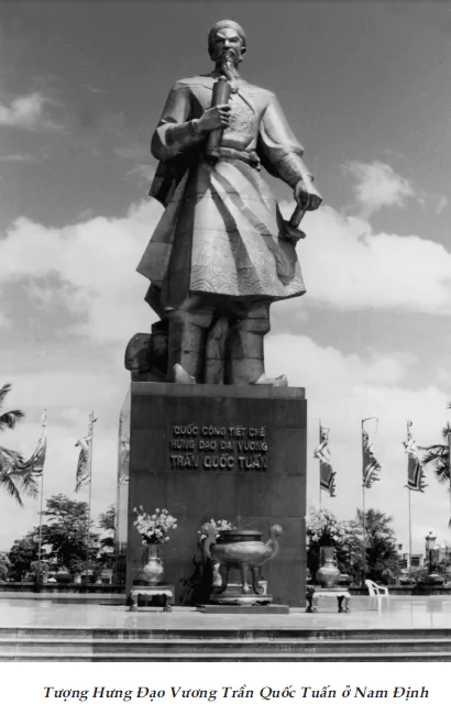 hinh-anh-hich-tuong-si-2179-0