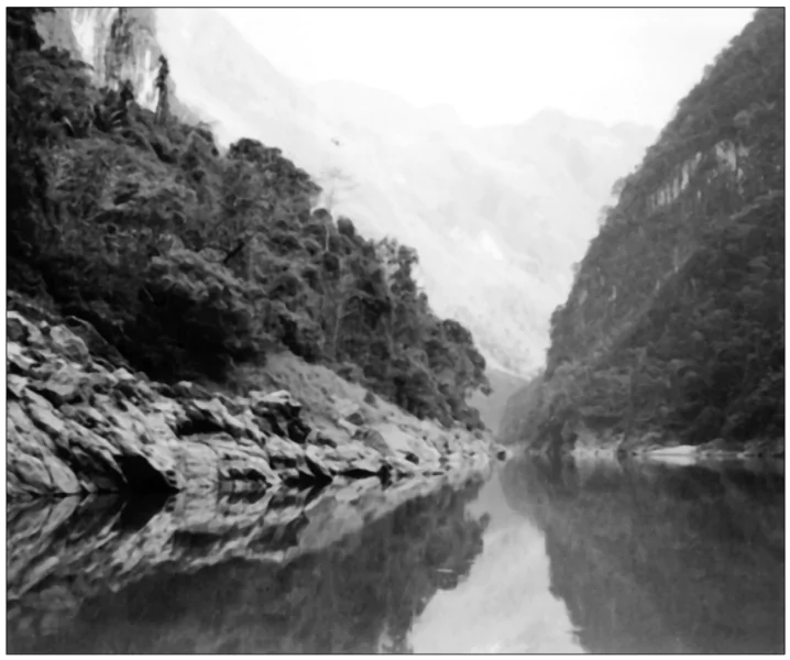 hinh-anh-nguoi-lai-do-song-da-trich-2818-0
