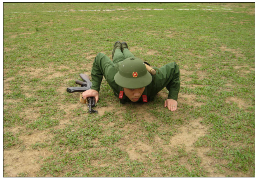 hinh-anh-bai-6-cac-tu-the-dong-tac-co-ban-van-dong-tren-chien-truong-3016-9