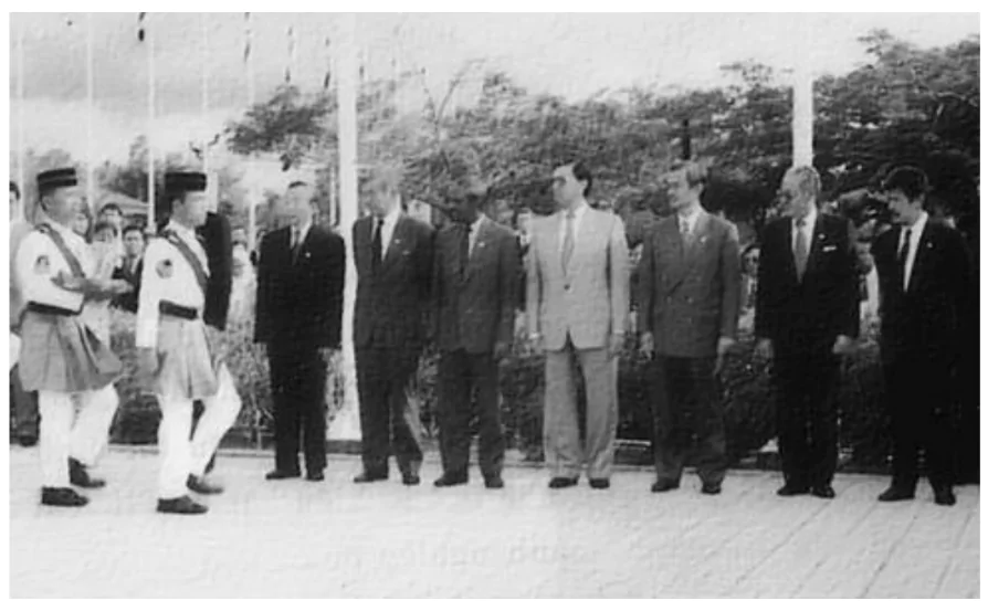 hinh-anh-bai-26-dat-nuoc-tren-duong-doi-moi-di-len-chu-nghia-xa-hoi-1986-2000-3046-3