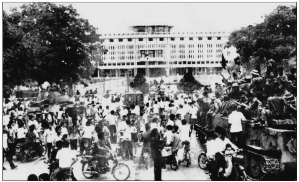 hinh-anh-bai-28-khoi-phuc-va-phat-trien-kinh-te-xa-hoi-o-mien-bac-giai-phong-hoan-toan-mien-nam-1973-1975-3080-5