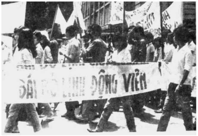 hinh-anh-bai-22-nhan-dan-hai-mien-truc-tiep-chien-dau-chong-de-quoc-mi-nhan-dan-mien-bac-vua-chien-dau-vua-san-xuat-1965-1973-3042-2