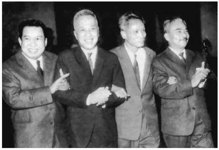 hinh-anh-bai-22-nhan-dan-hai-mien-truc-tiep-chien-dau-chong-de-quoc-mi-nhan-dan-mien-bac-vua-chien-dau-vua-san-xuat-1965-1973-3042-5