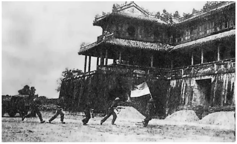 hinh-anh-bai-23-khoi-phuc-va-phat-trien-kinh-te-xa-hoi-o-mien-bac-giai-phong-hoan-toan-mien-nam-1973-1975-3043-3