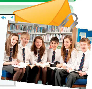 hinh-anh-writing-an-email-about-your-school-11418-0