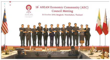 hinh-anh-bai-5-cong-dong-asean-tu-y-tuong-den-hien-thuc-12951-0