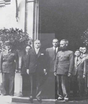 hinh-anh-bai-13-hoat-dong-doi-ngoai-cua-viet-nam-trong-khang-chien-chong-phap-1945-1954-va-khang-chien-chong-my-1954-1975-12964-0