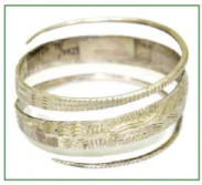 hinh-anh-bai-2-thiet-ke-do-trang-suc-thu-cong-bang-vat-lieu-san-co-12927-2